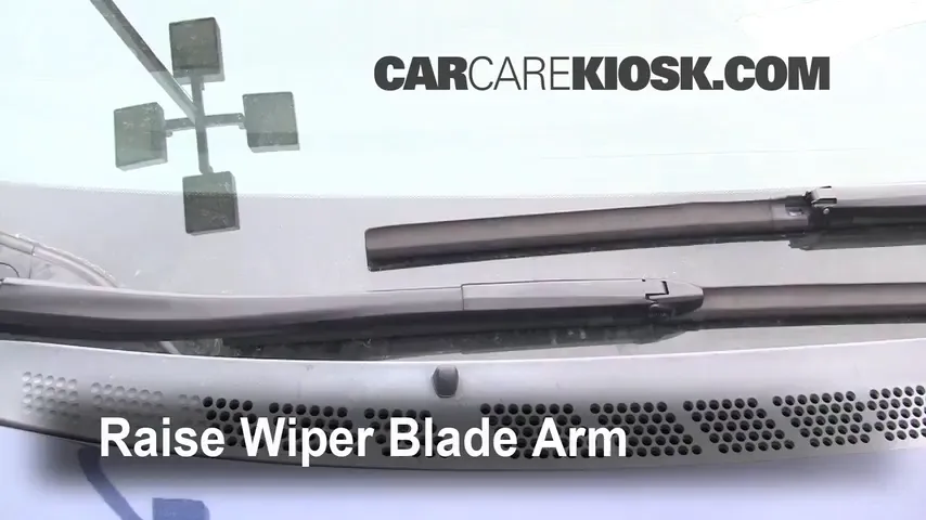 2007 Honda Civic LX 1.8L 4 Cyl. Sedan (4 Door) Windshield Wiper Blade (Front)
